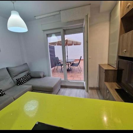 Apartamento Con Terraza Y Parking Gijón Szoba fotó
